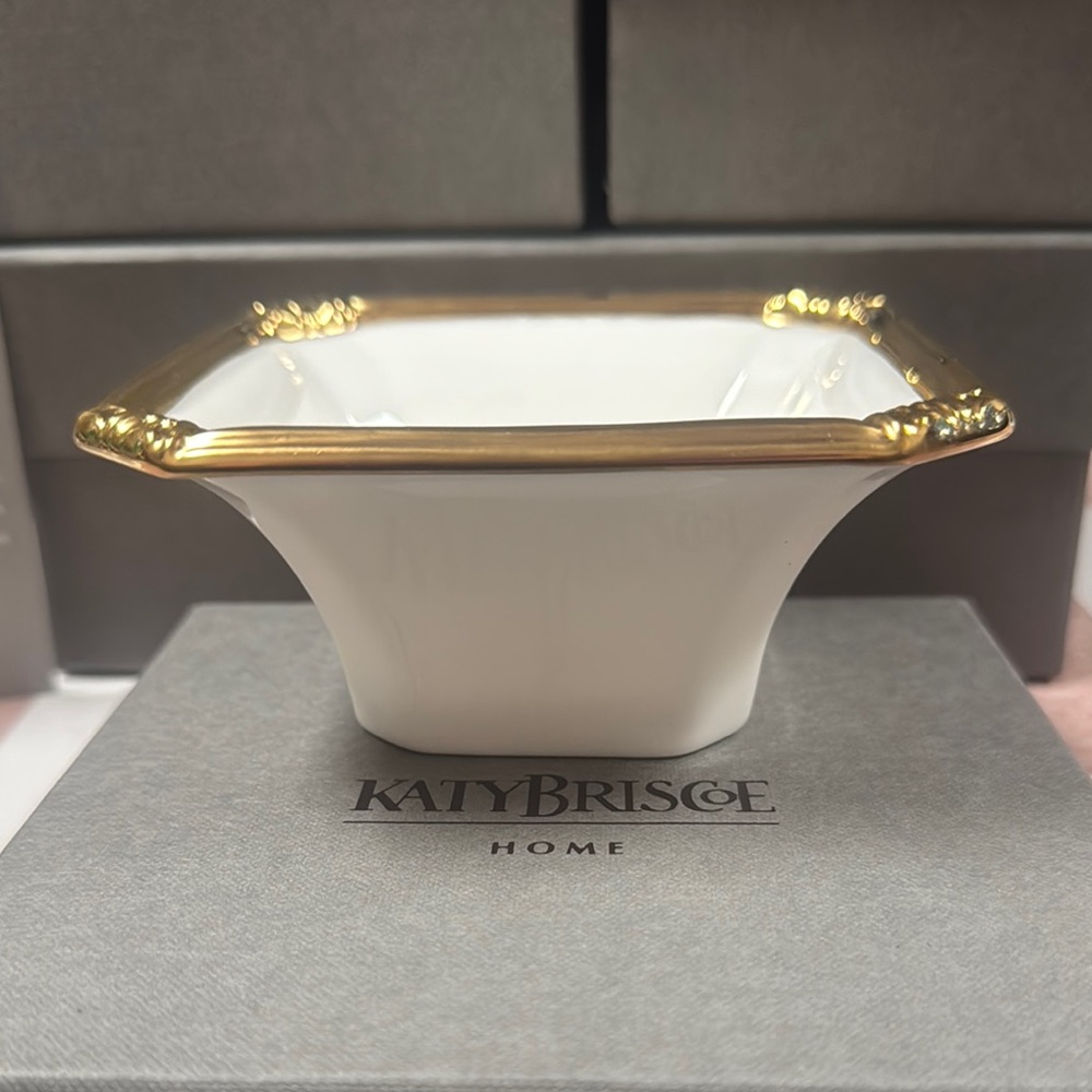 Katy Briscoe 24k Gold Trim Square Bowl